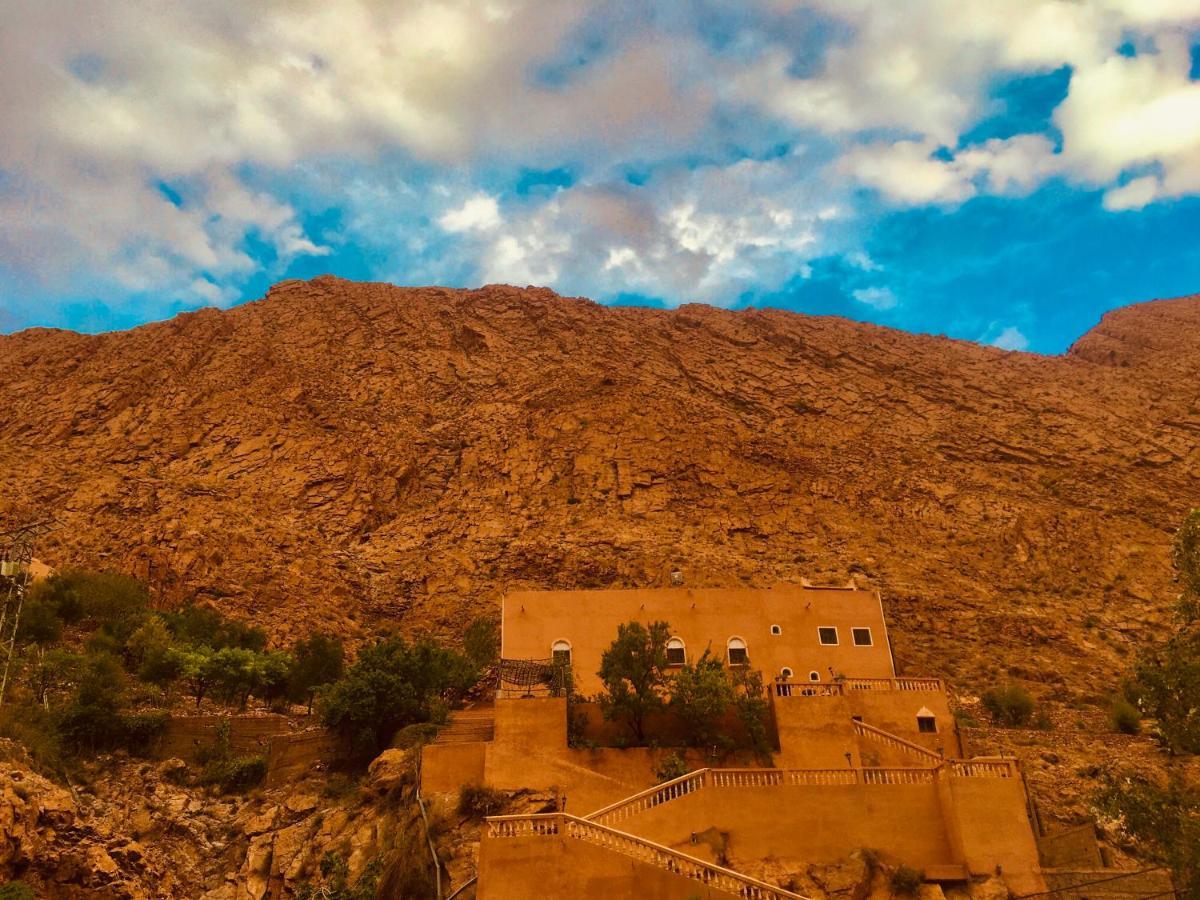 Hotel Panoramique De La Vallee เอท อิเดียร์ ภายนอก รูปภาพ